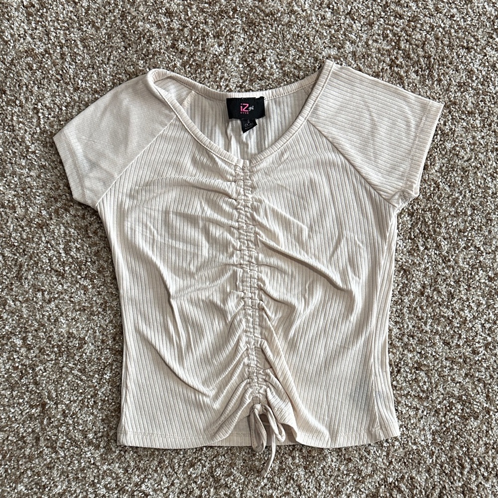 Iz Byer Girls Beige Ruched Short Sleeve Top